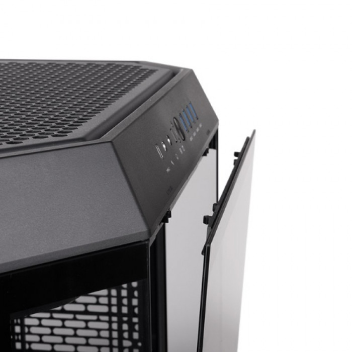 CASE Thermaltake Tower 600 Black (Mid Tower / ATX)
