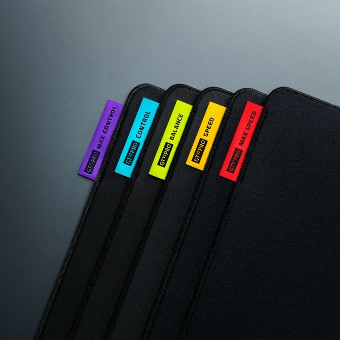 Tấm lót chuột Razer Gigantus V2 Pro Large