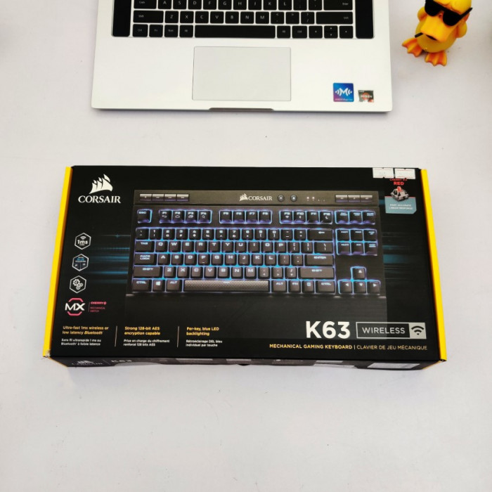 Bàn phím Corsair K63 Wireless Mechanical Gaming Keyboard — Blue LED — CHERRY® MX Red