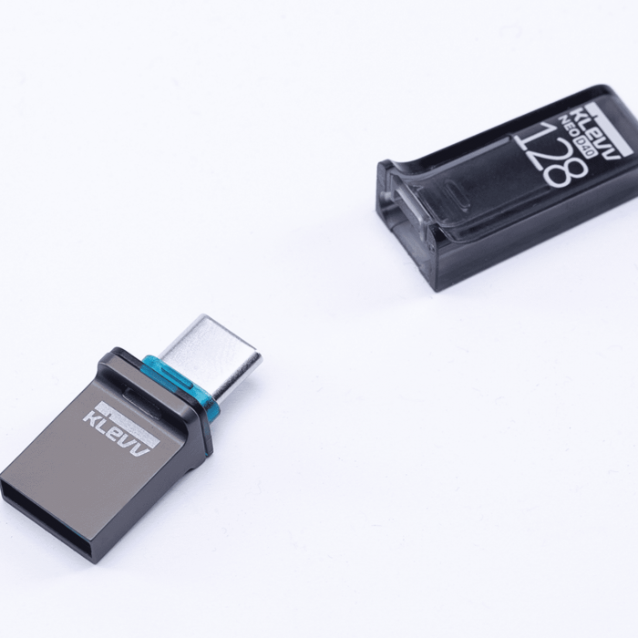 USB Klevv NEO D40 OTG 32GB