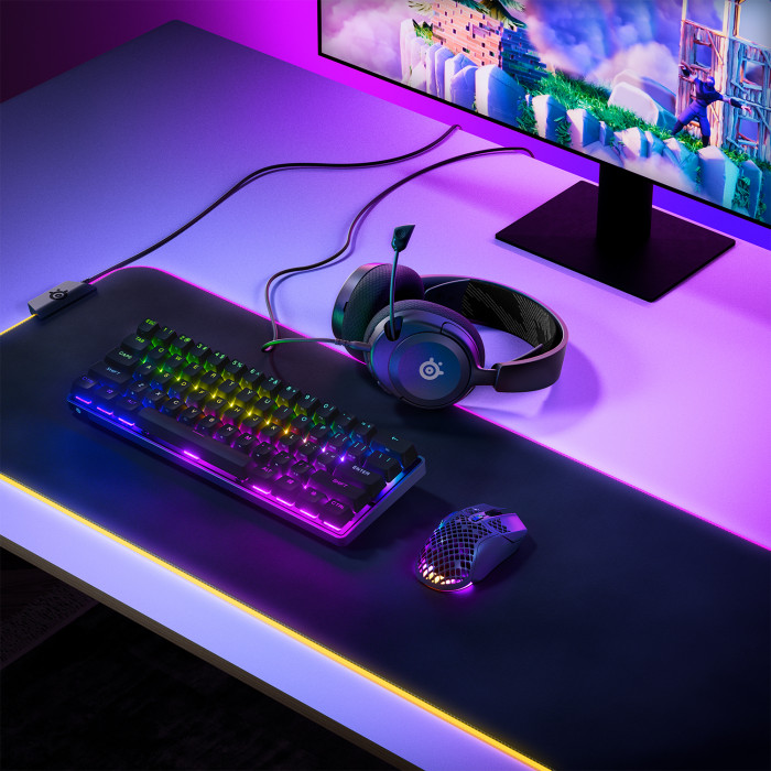 Tai nghe Steelseries Arctis Nova 1