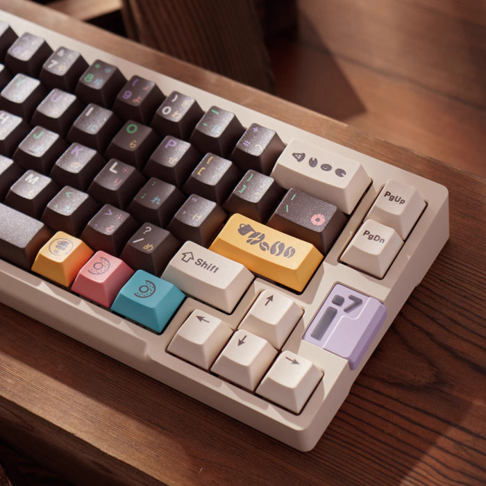 KEYCAP CHOCOLATE DONUT